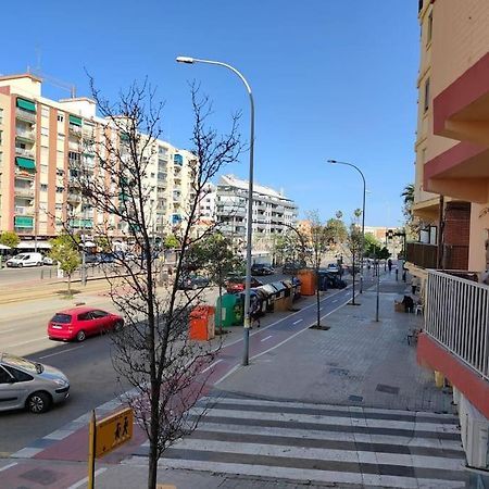 Piso Cerca Universidades Y Playa Валенсия Экстерьер фото